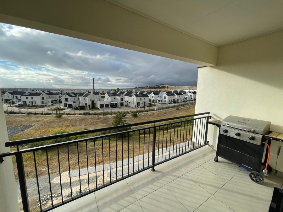 To Let 2 Bedroom Property for Rent in The Huntsman Western Cape